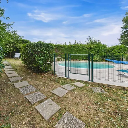 Dordogne - Belle Maison Pour 8 Avec Piscine Vakantiehuis