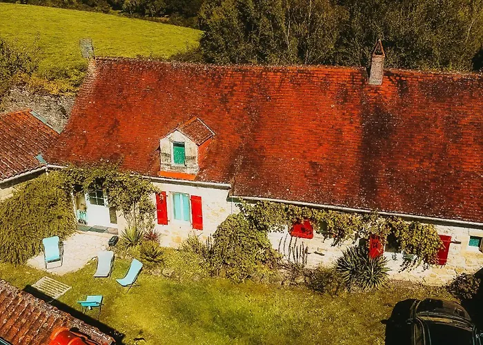 Dordogne - Belle Maison Pour 8 Avec Piscine بيت للعطل *